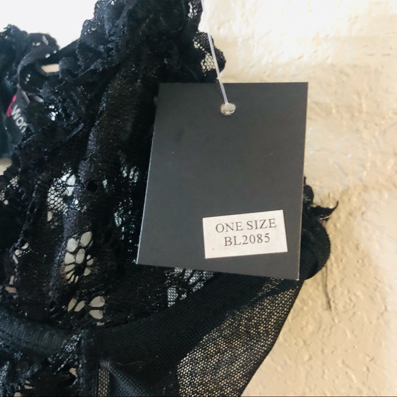 G World Intimates Queen of Hearts Ruffle Lace Open Back Teddy - Picture 10 of 13